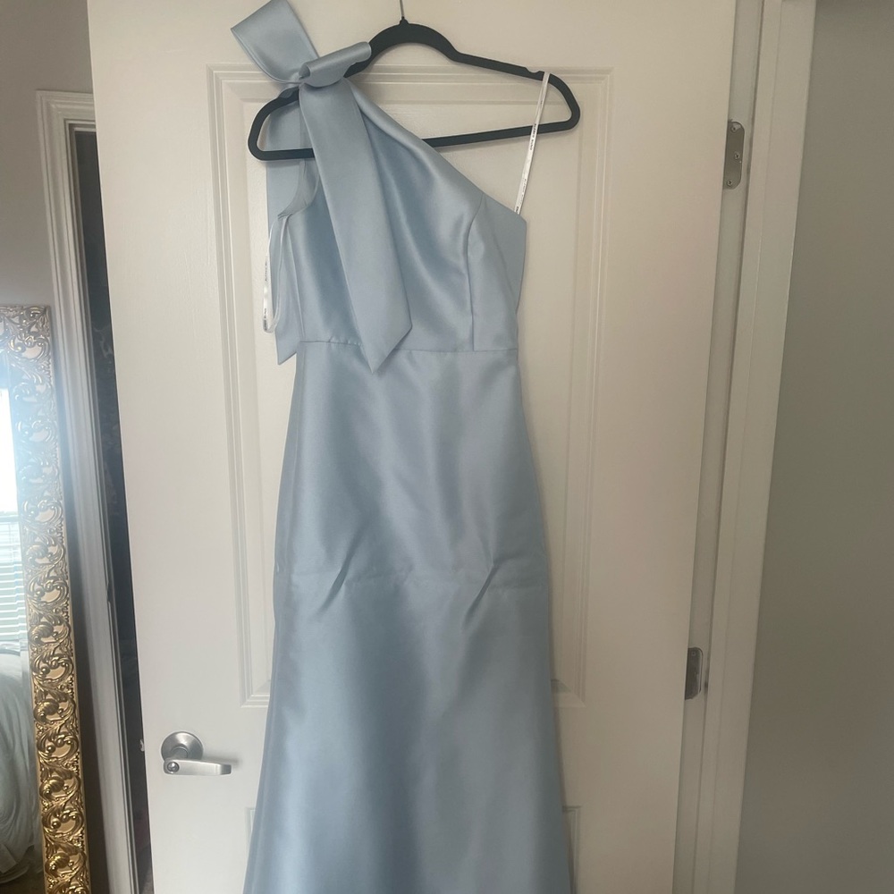Alfred Sung Women's Bow One-Shoulder Satin Trumpet Gown- Mist Style 794